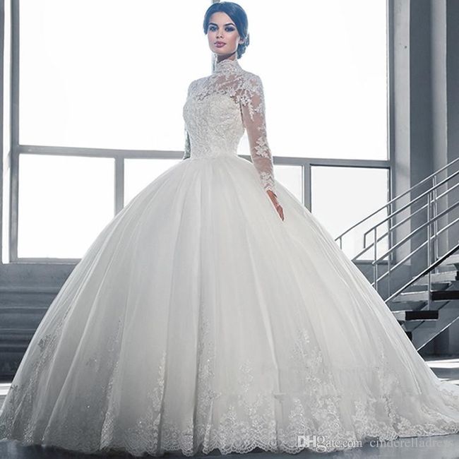 Así sería el vestido que escogería mi familia 