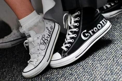 A presumir sus tenis chicas... & en donde los compraron??? - 1