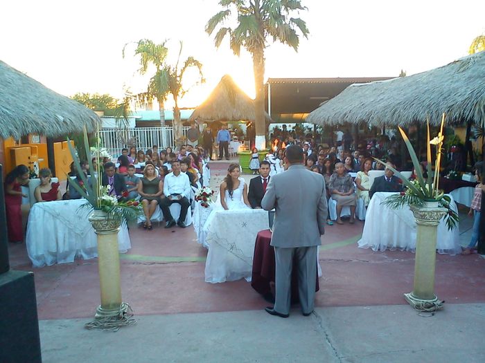 BODA..