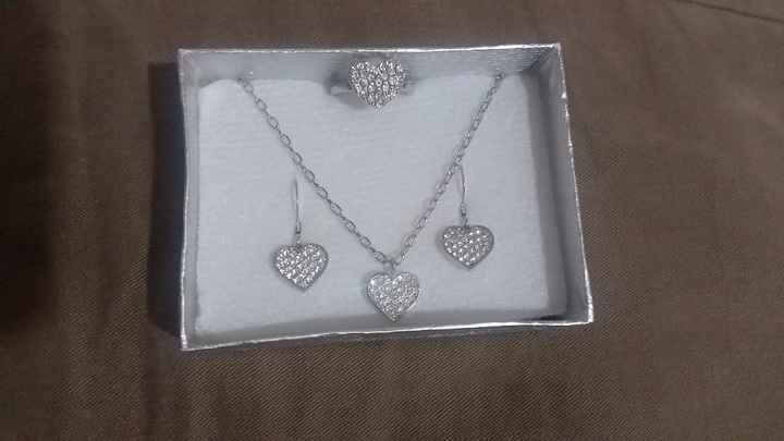 Aretes