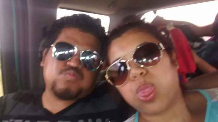 Sube una foto con tu pareja - 1