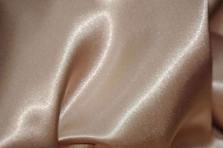 Mantel color Champagne