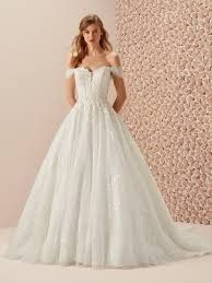 Si tu Fm tuviera que elegir tu vestido de boda.. 16