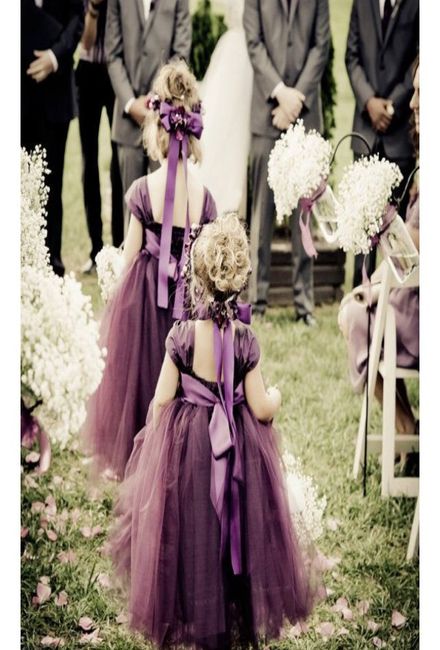 Chicas necesito vestido , de niña en color morado - 2