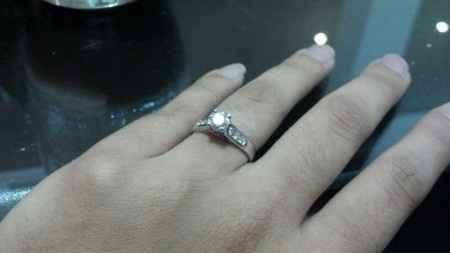 Asi me entregaron el anillo - 3