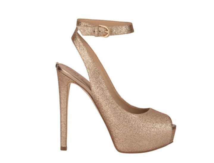  Como fueron o son sus zapatillas de boda 👰🏻 😍 - 1