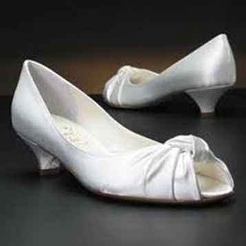 Mis zapatitos para miii bodaaa