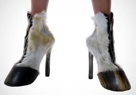 los zapatos mas feitos