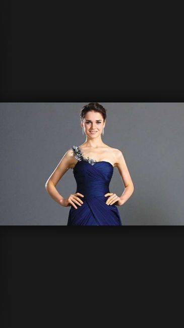 Ayuda con vestidos para mamás - 1