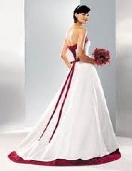 vestido rojo y blanco