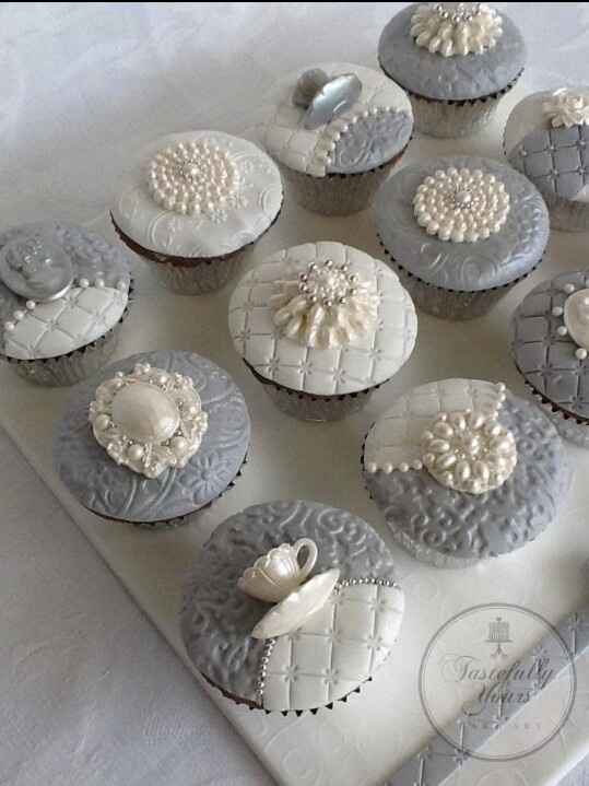 Combinaciones de colores en blanco y plata - 10