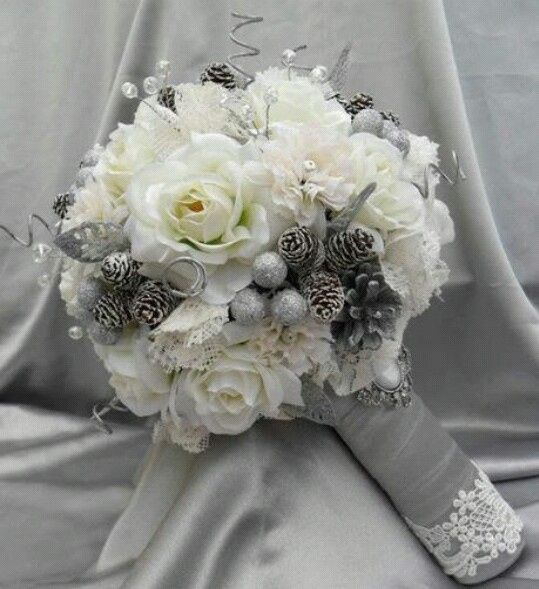 Combinaciones de colores en blanco y plata - 9