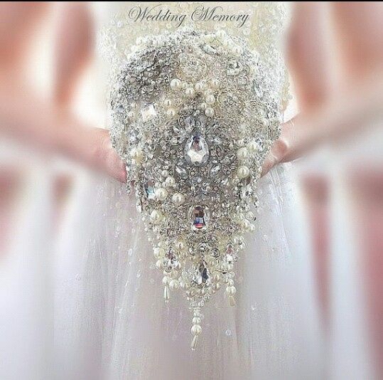 Combinaciones de colores en blanco y plata - 16