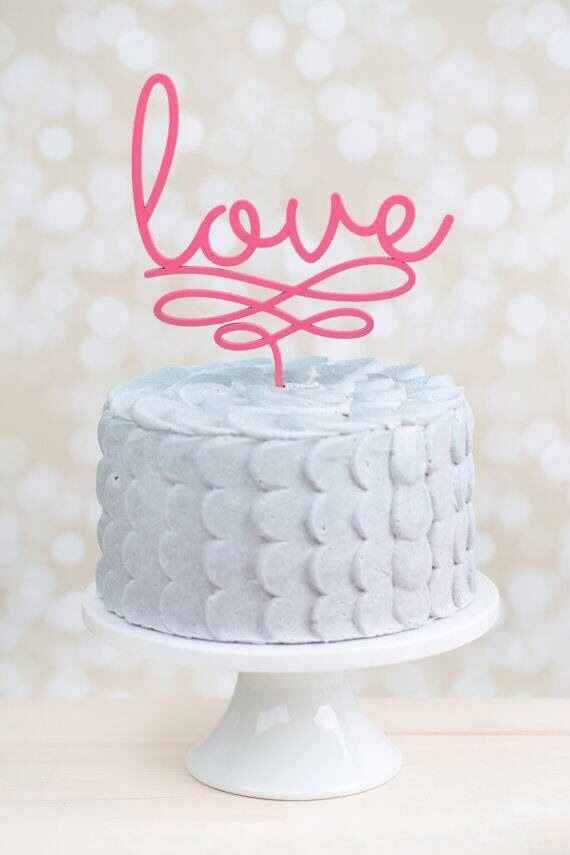Cake topper