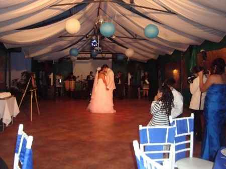 PRIMER BAILE