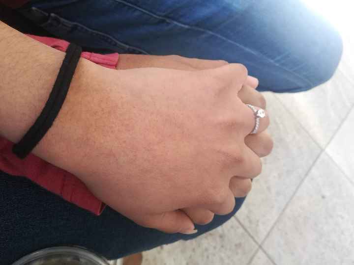 Por último... Muéstranos tu anillo 💍😍 - 1