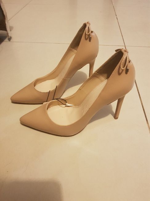 Color de 👠 - 1