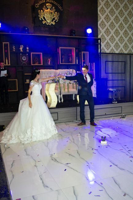 Vestido corte princesa