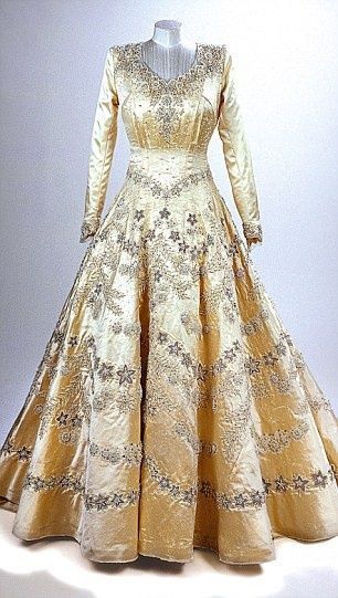 Vestido de novia: Reina Isabel 2