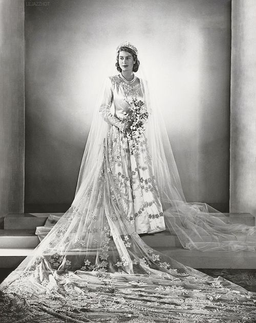 Vestido de novia: Reina Isabel 6