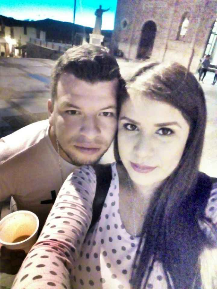 Sube una foto con tu pareja - 1