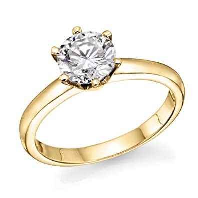 Engagment yellow gold ring dimond