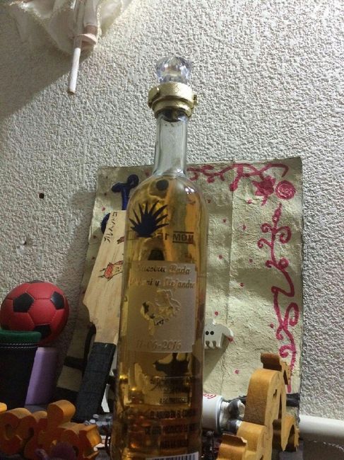 Botellas de tequila para nuestros padrinos :) - 2