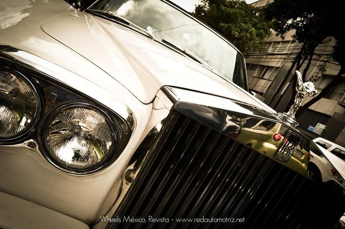 Rolls Royce Silver Shadow II 1976 blanco