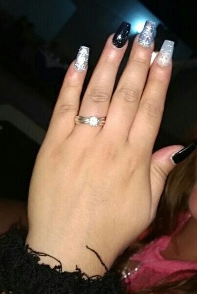 Mi anillo de compromisoooo - 1