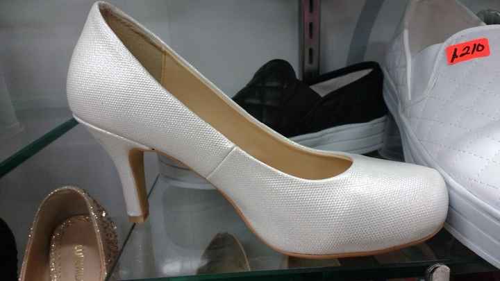 Par de zapatos A (nuevos)