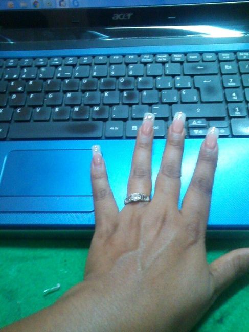 Chicas presumen sus anillos de compromiso!!!!  el mio ya lo mande hacer cuando lo tenga listo lo ens