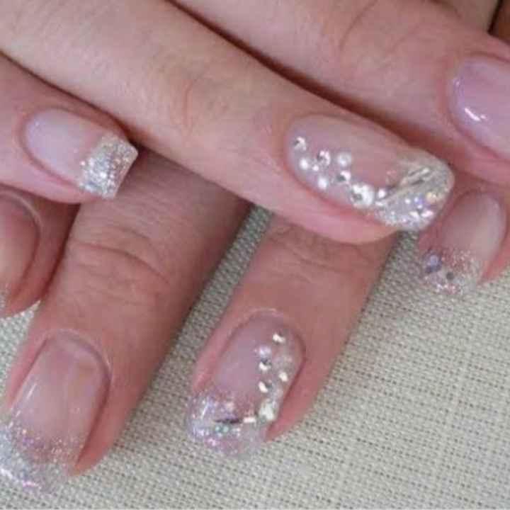 Modelo de uñas - 4