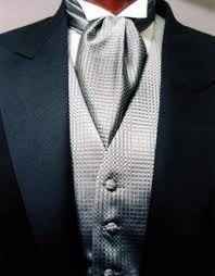 Corbata ancha