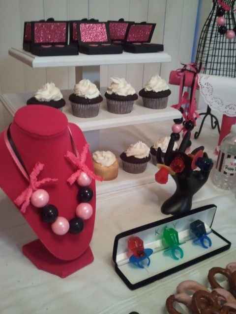 Mesa de dulces despedida Barbie 01