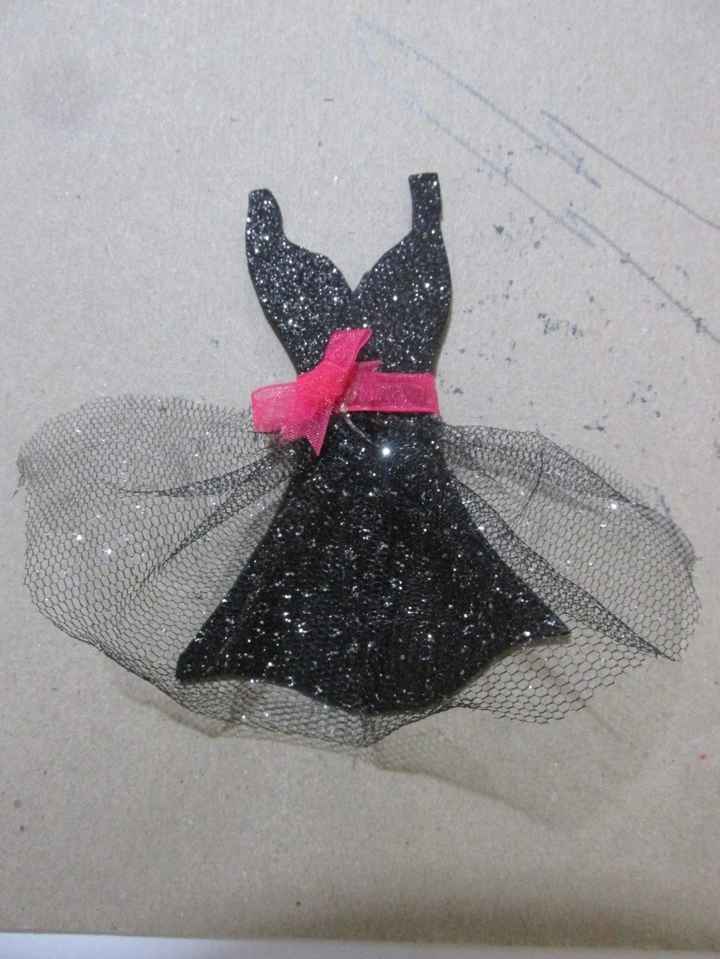 Primer vestidito con el tul, cinto y moño