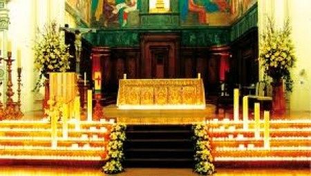 DECORACION CON TEA LIGHTS EN IGLESIA