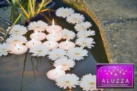 TEA LIGHTS Y FLORES