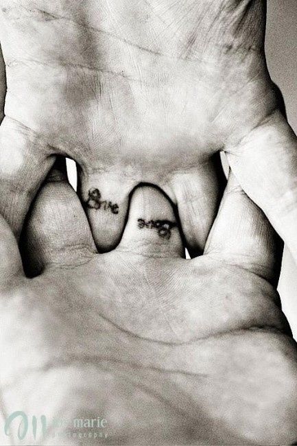 tatuaje dedos