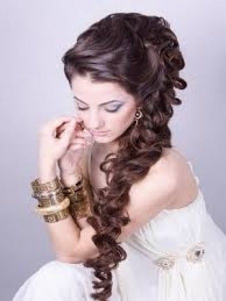 PEINADO SEMI RECOGIDO