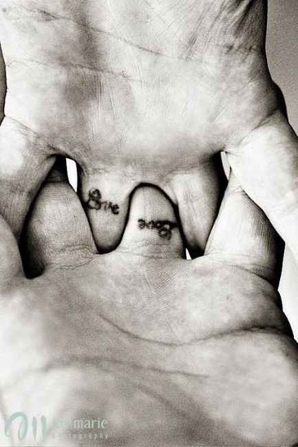 tatuaje dedos