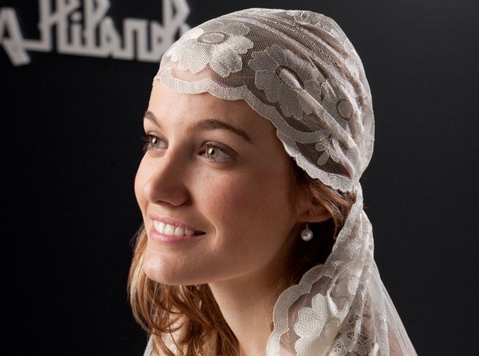 Combina con velo pirata y cabello suelto? - 1