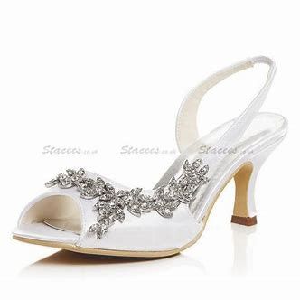 Guerra de Admins: Zapatos de novia - 1