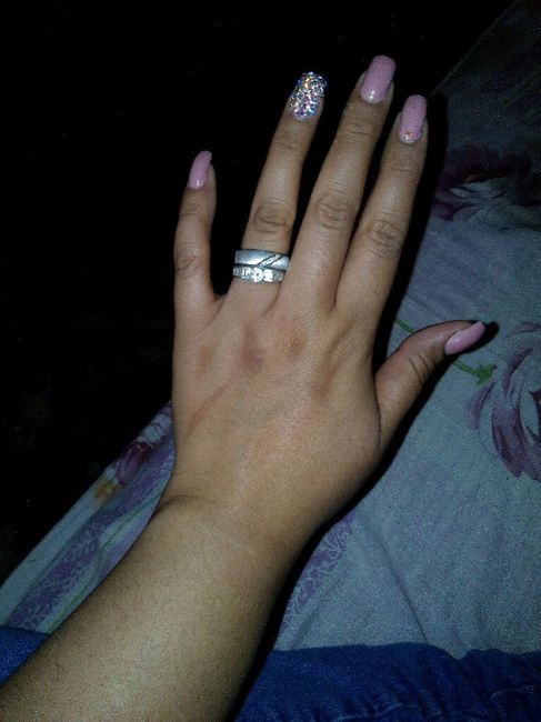 Presumaan sus bellos anillos!! - 1