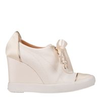 Tenis para la boda 