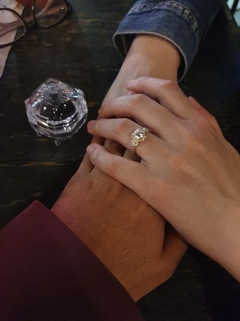 Como cuidar tu anillo de compromiso 💍 1