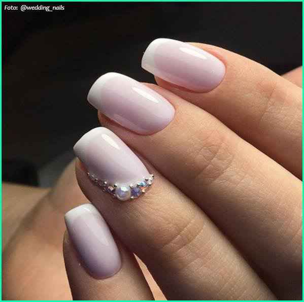 Modelo de uñas 💅🏻 - 2