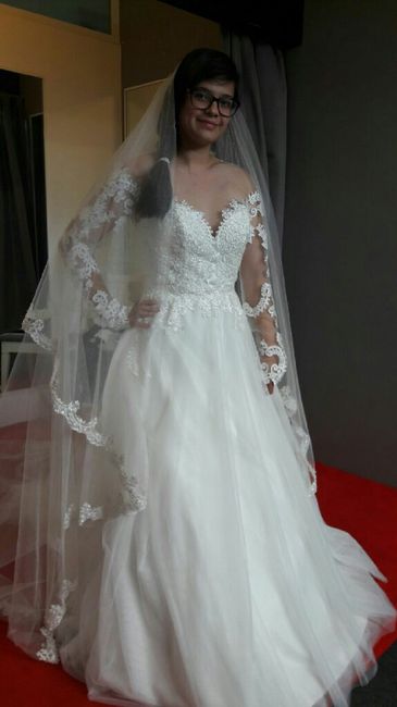 Ayuda que vestido les gusta más? - 3