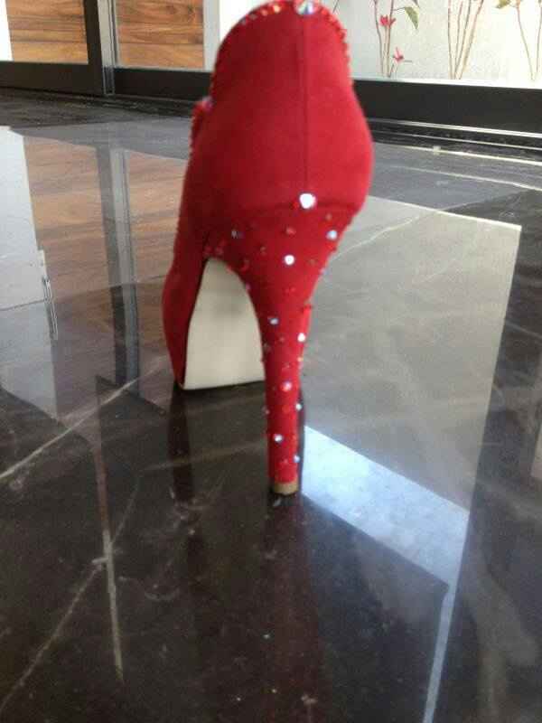 Zapatos casi terminados