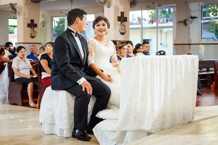 esta es mi favorita, ya que fue desprevenida, no me preocupe si me vería bien ante la cámara, solo d