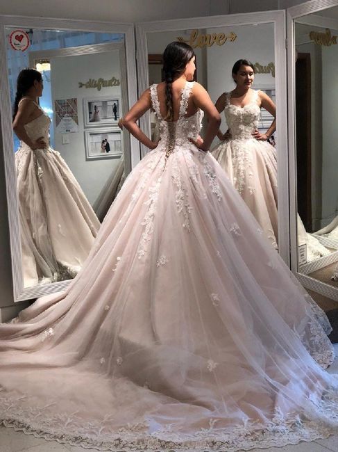 Velo o mantilla? Según el vestido - 1